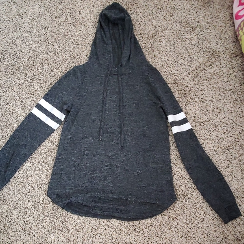 Hooded long sleeve